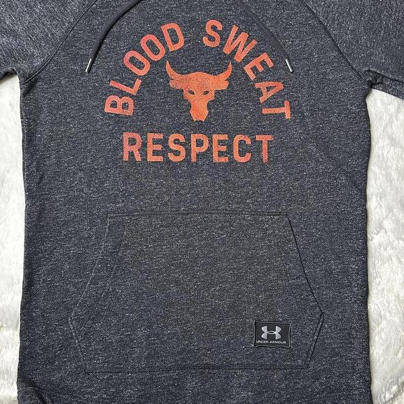 Under Armour Project Rock Gray S/S Hoodie Men’s M Graphic - Picture 4 of 7